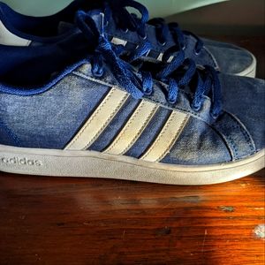 Boys Adidas Sneakers